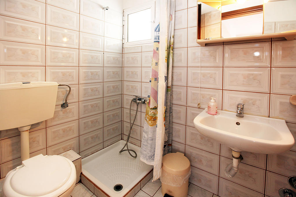 Hotel Fourkos Лименас Стая снимка